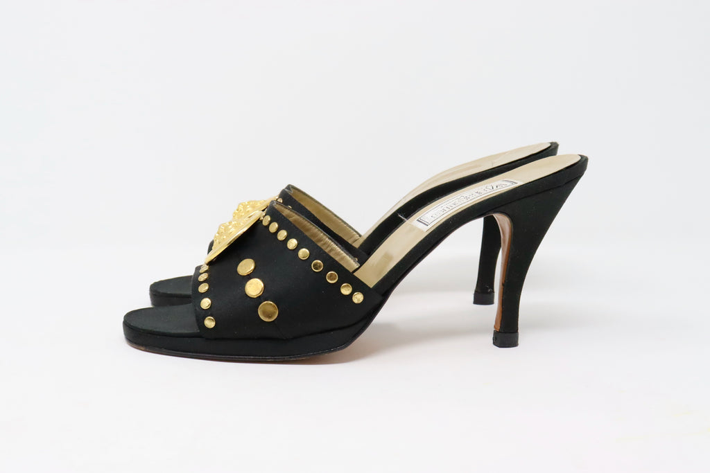 Versace vintage clearance logo heels