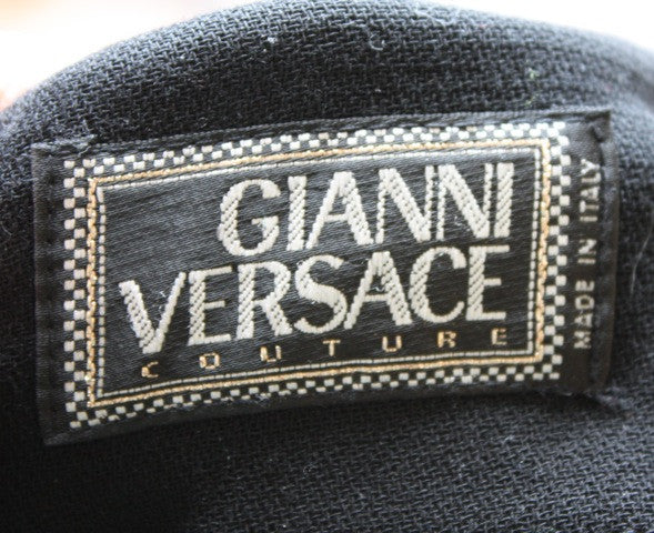 GIANNI VERSACE VINTAGE '90s MEDUSA LEATHER