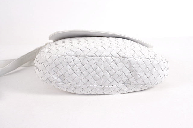 BOTTEGA VENETA White Leather Woven Handbag – Labels Luxury