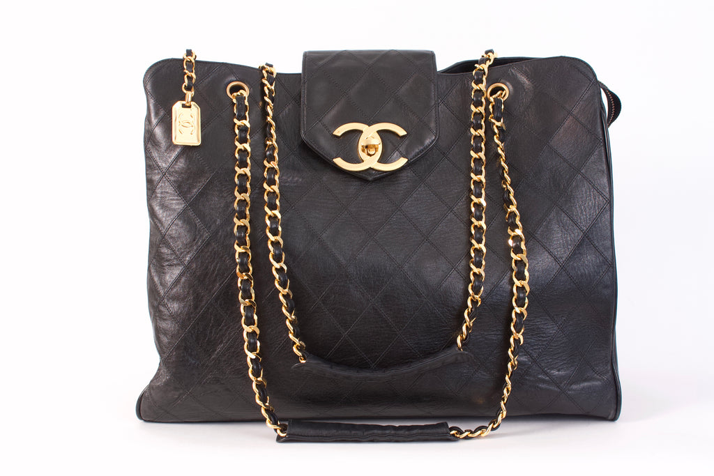 Vintage Chanel Bags: A Celebrity Favorite - Vintage Fashion Guide Blog